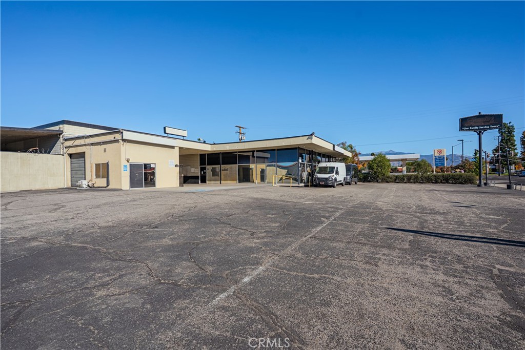 3630 E Florida Property Photo 17