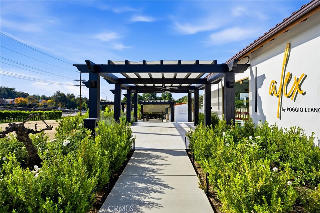 41309 Avenida Biona Property Photo 9