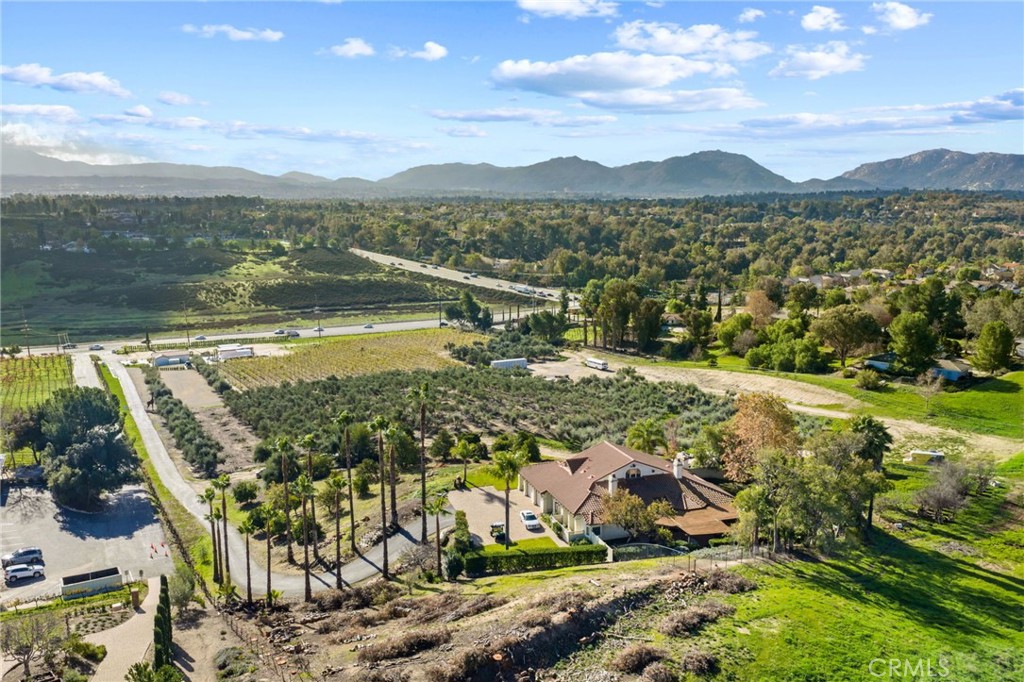 41309 Avenida Biona Property Photo 45