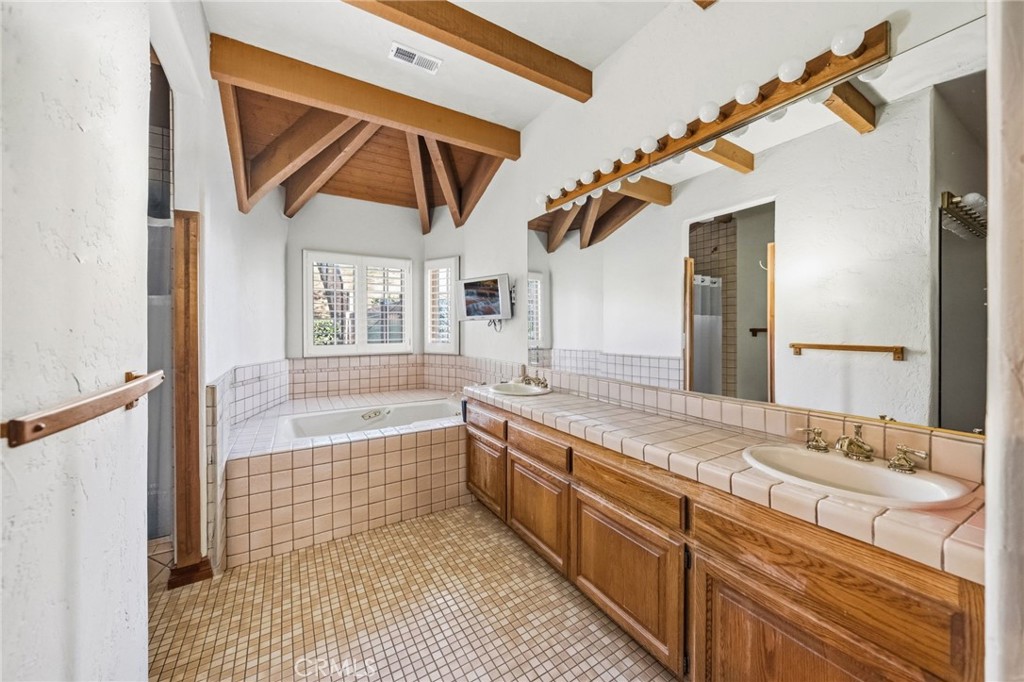 41309 Avenida Biona Property Photo 54
