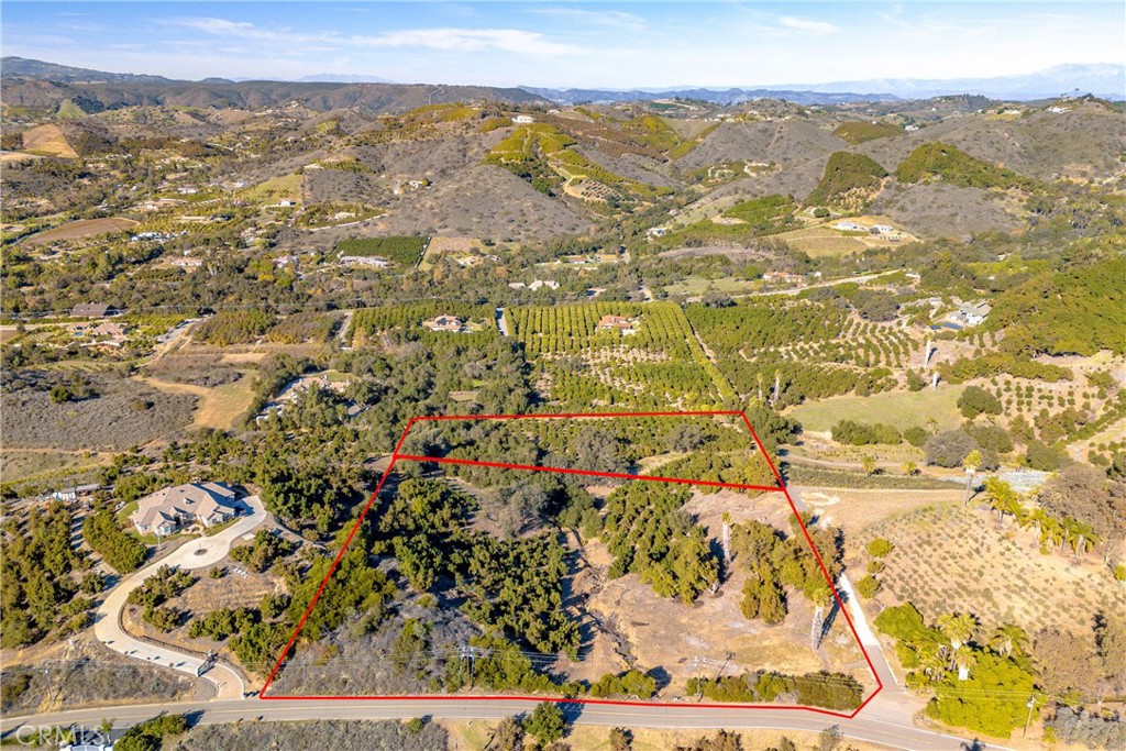 13 Via Vaquero Property Photo 1