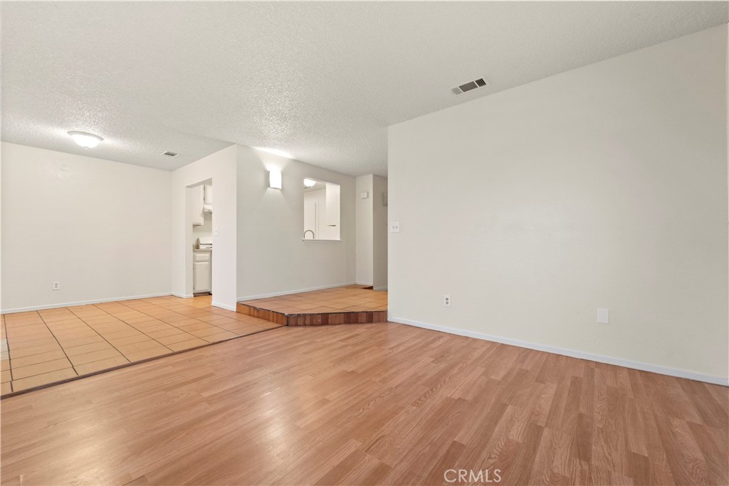 1071 May Lane Property Photo 2