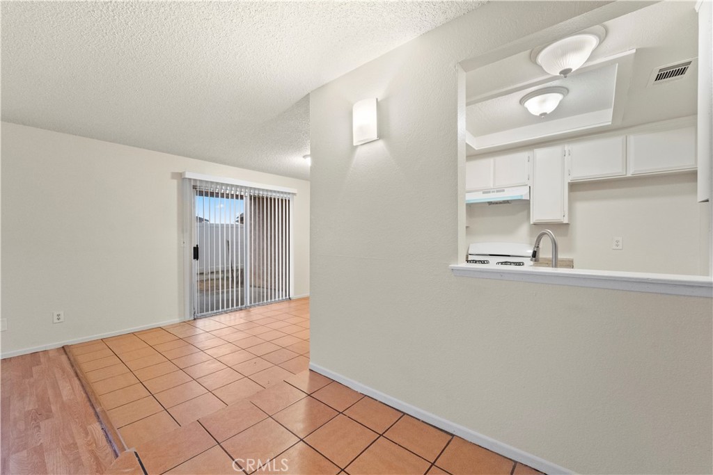 1071 May Lane Property Photo 8