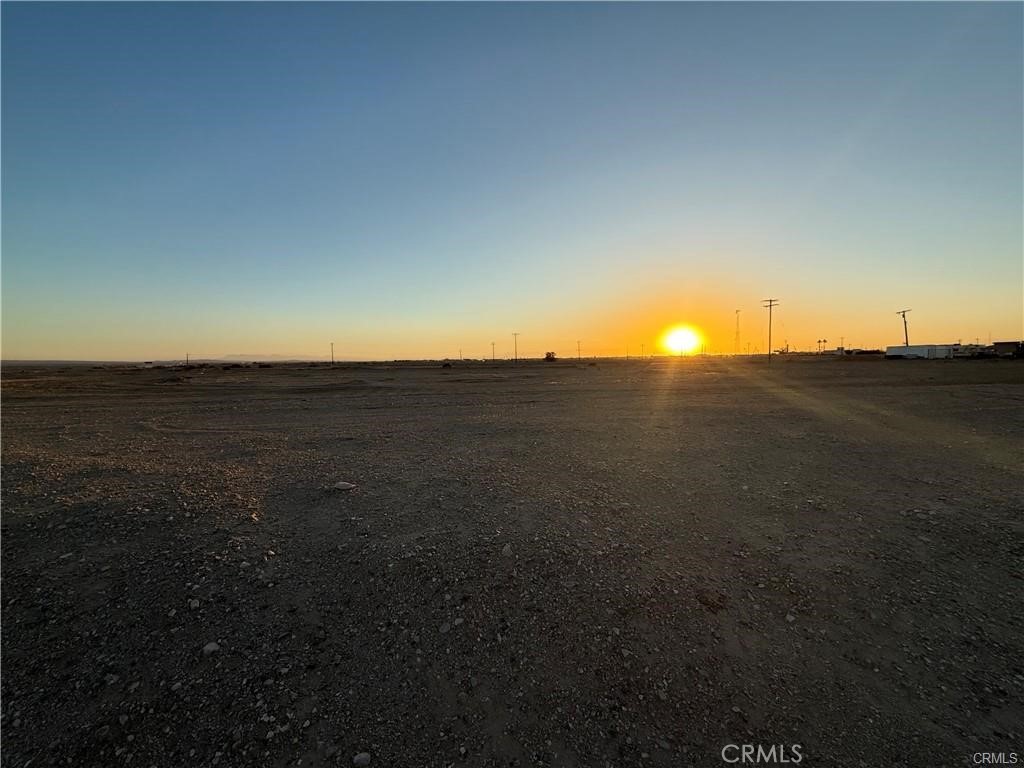 1265 California Avenue Property Photo 4
