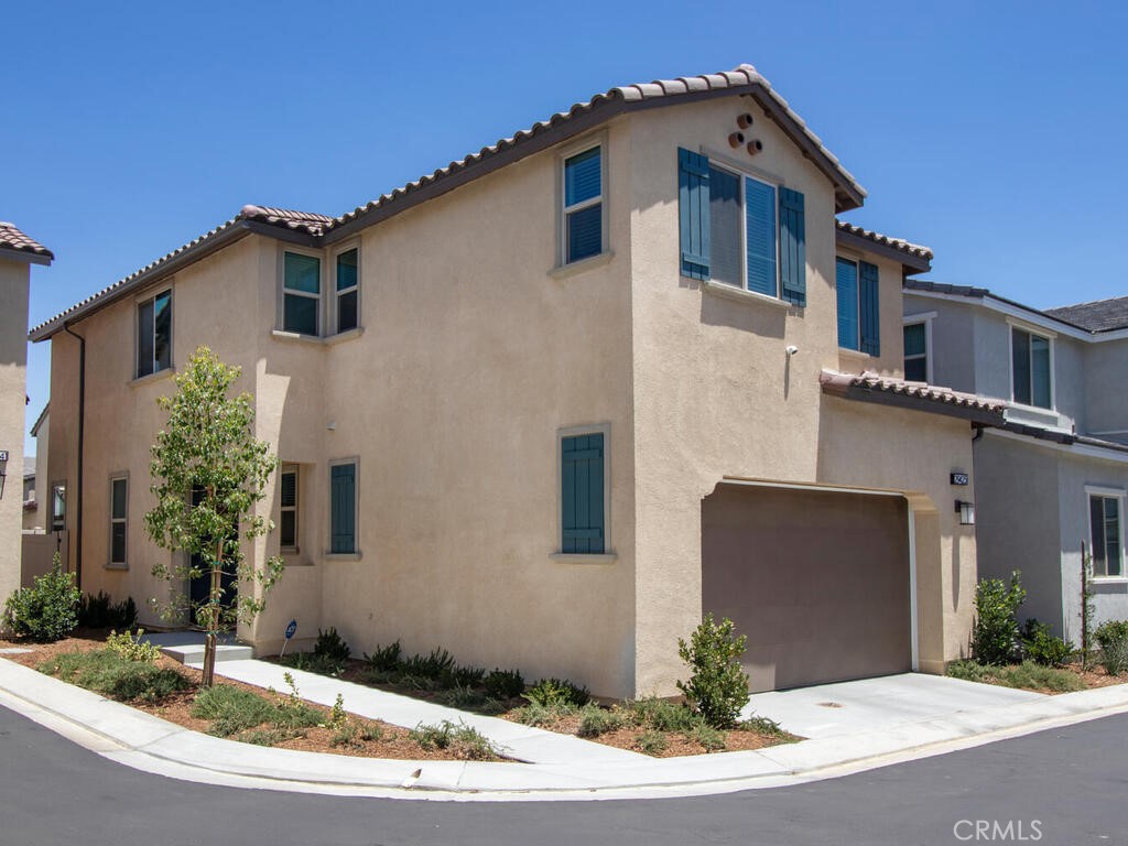 29425 Bovenzi Way Property Photo 2