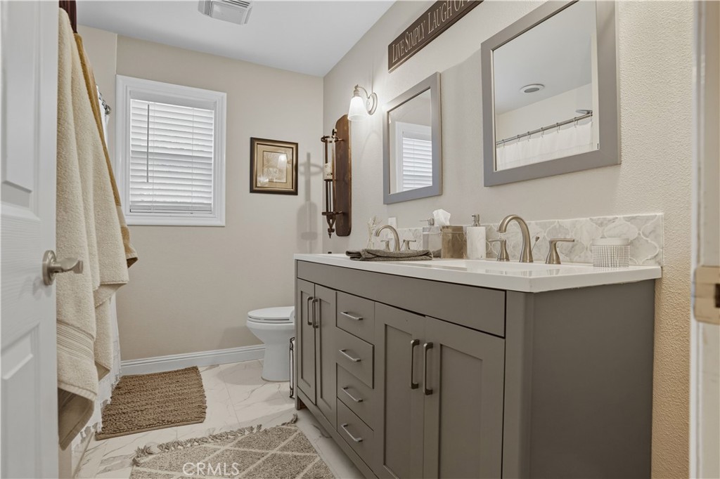 19315 Avenida Cordoba Property Photo 23