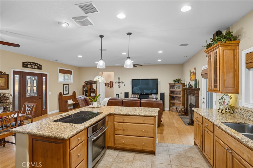 19315 Avenida Cordoba Property Photo 31
