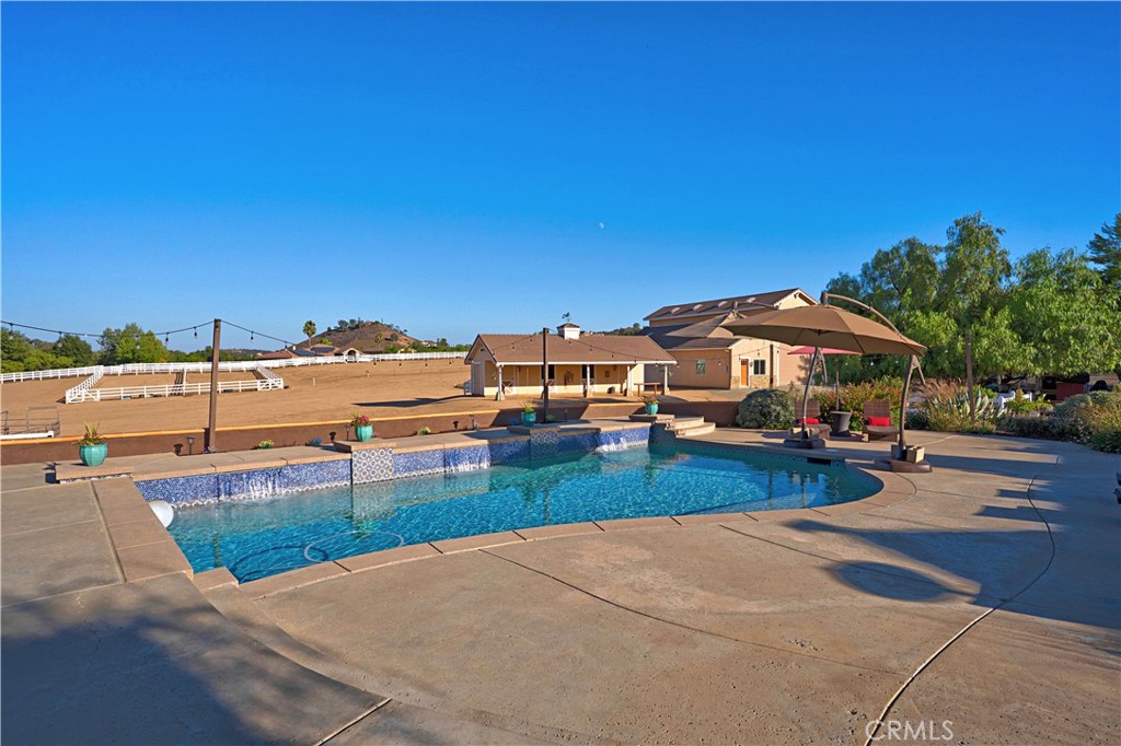19315 Avenida Cordoba Property Photo 48