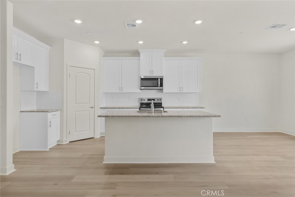 14857 Desert Lily Court Property Photo 2