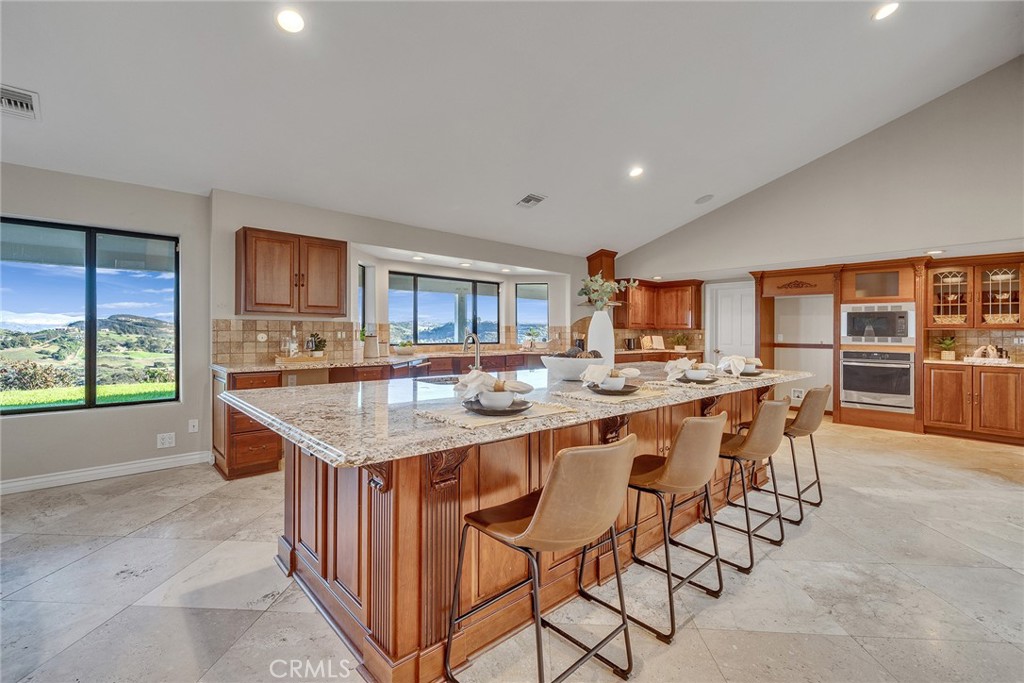 42253 Via Nortada Property Photo 12