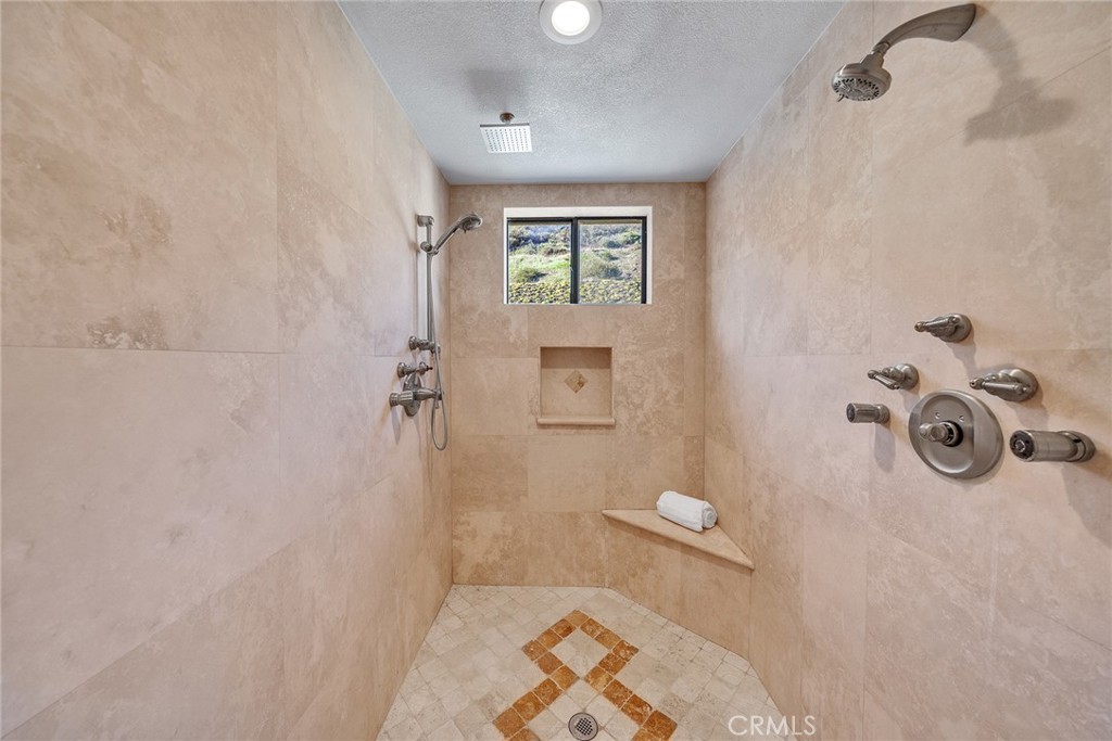 42253 Via Nortada Property Photo 35