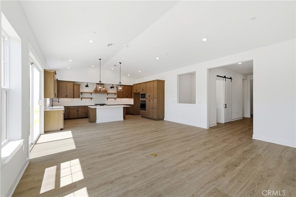 7158 Dohney Court Property Photo 8