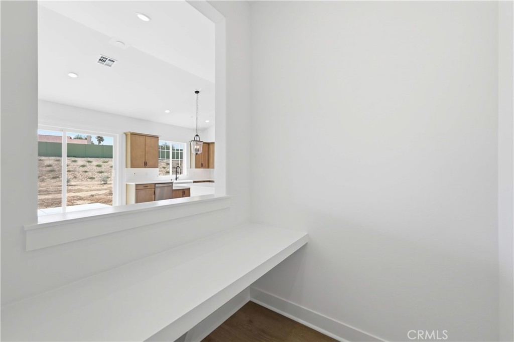 7158 Dohney Court Property Photo 11