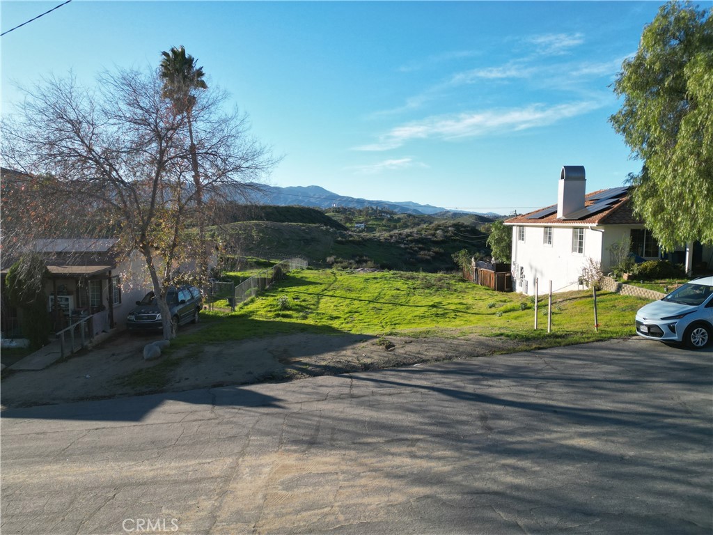 415 N Scrivener Property Photo 4