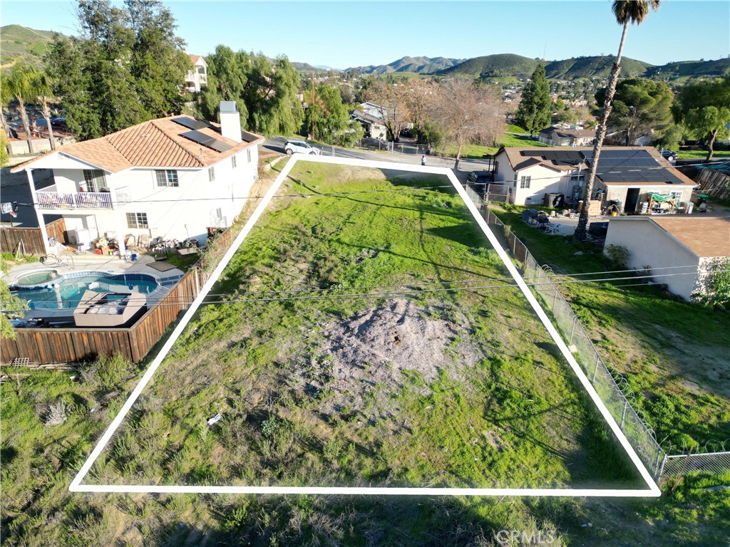 415 N Scrivener Property Photo 5