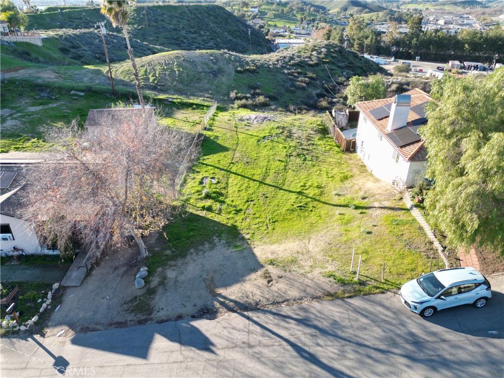 415 N Scrivener Property Photo 6