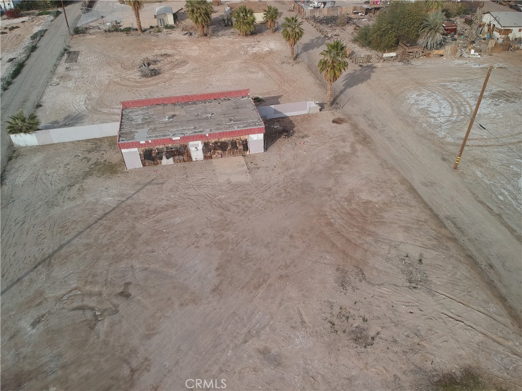 1581 E Hobsonway Property Photo 2