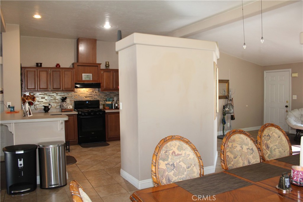 16350 Stevens Property Photo 6