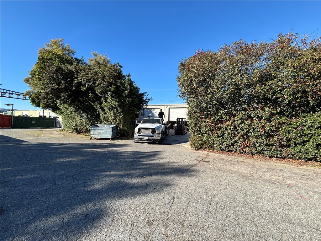 561 N Palm Property Photo 6