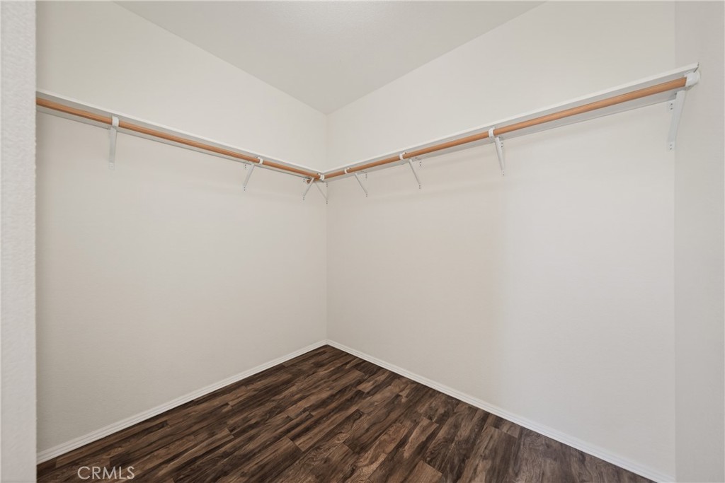 1300 W Menlo Avenue 94 Property Photo 15