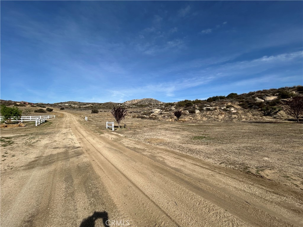 47258 Lower Ranch Road Property Photo 47