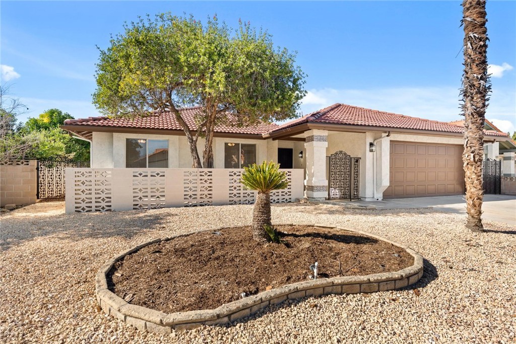 1127 Alleppo Court Property Photo 1