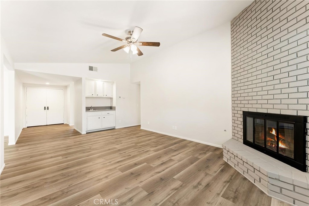 1127 Alleppo Court Property Photo 7