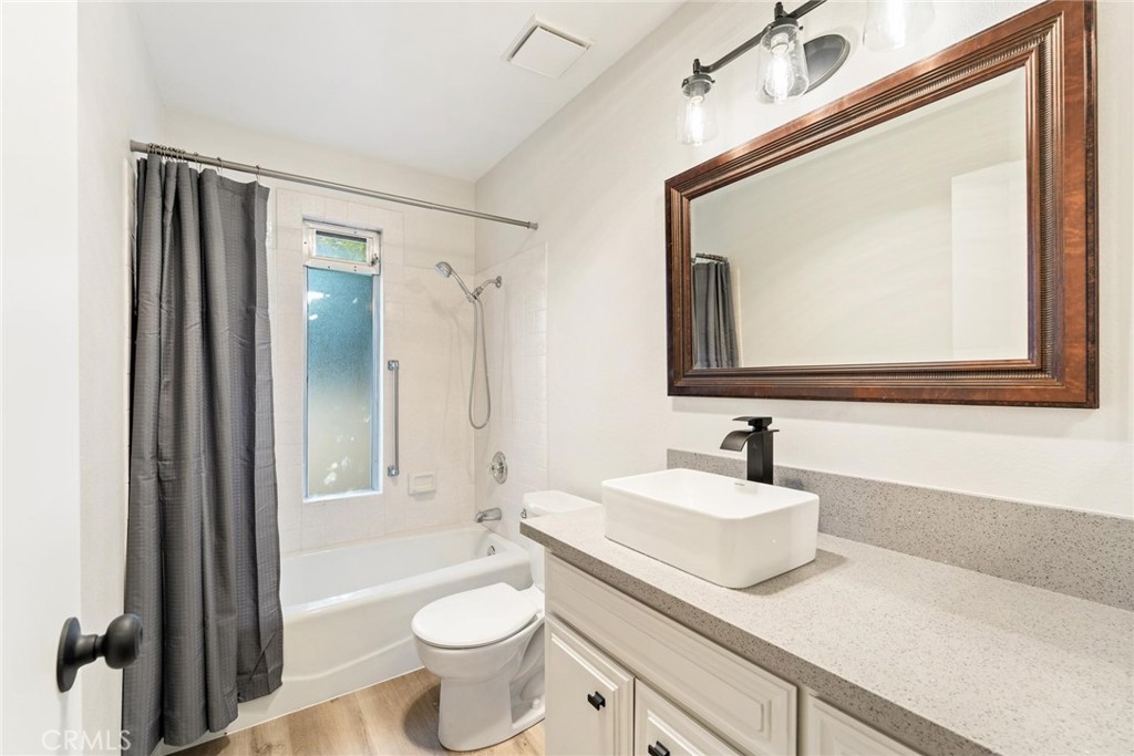 1127 Alleppo Court Property Photo 22