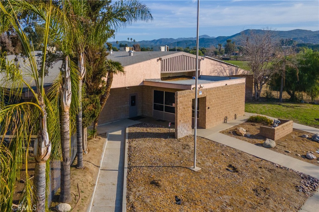 26312 Hemet Property Photo 9