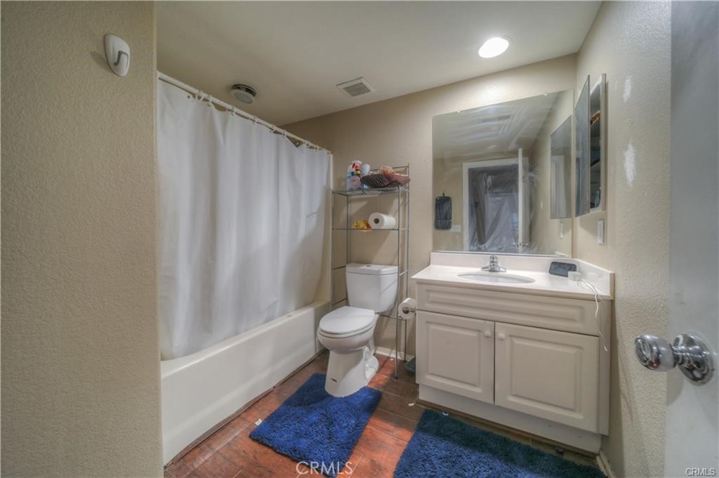 3039 Bearberry Court Property Photo 4