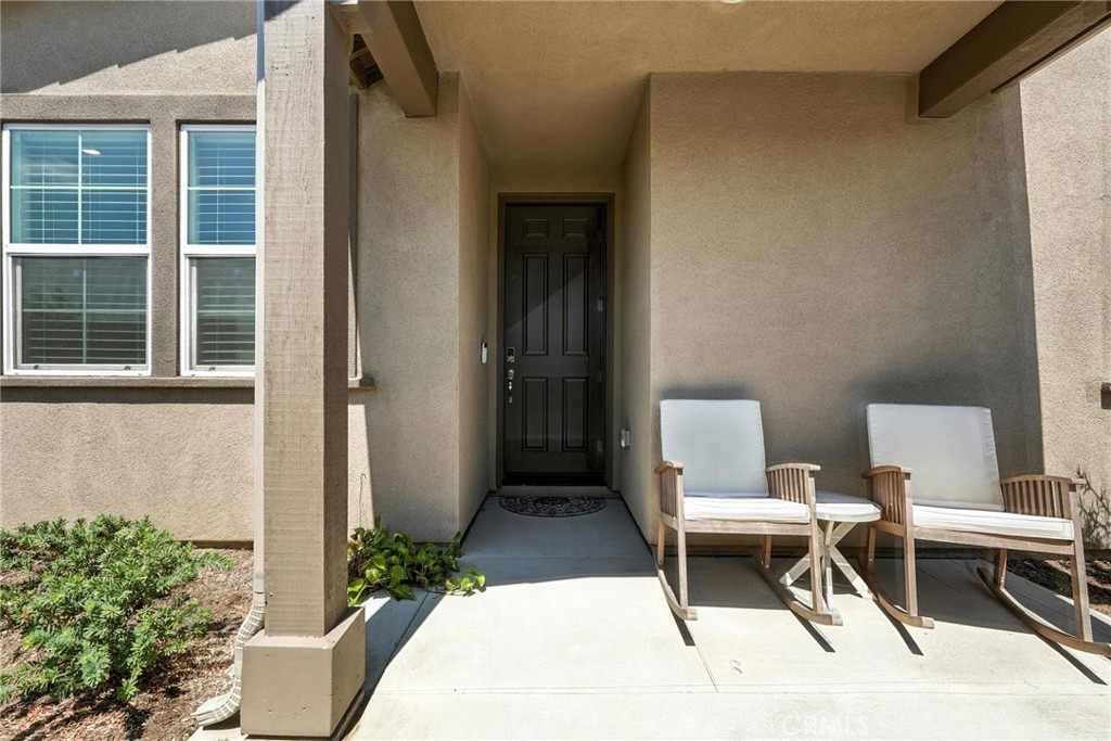 28267 Ashtree Street Property Photo 3