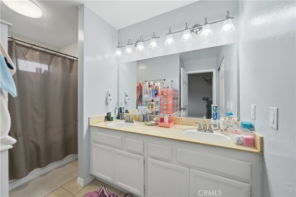 12650 Lakeshore 165 Property Photo 24