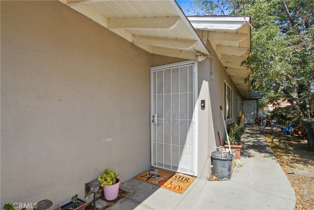 563 W Main Property Photo 10