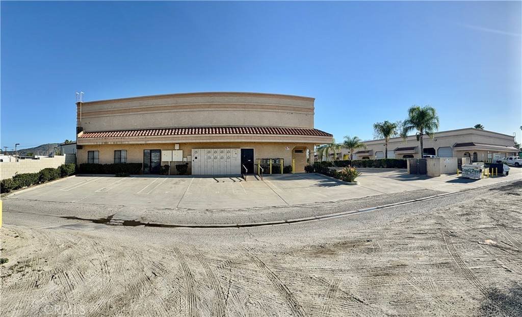 478 N Scovell Property Photo 12