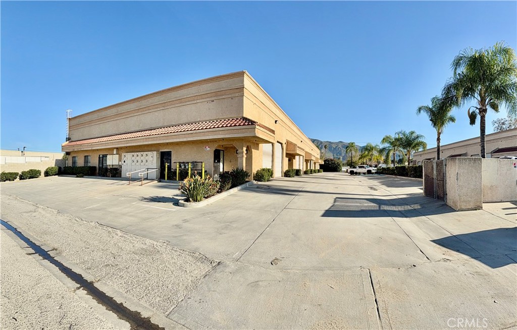 478 N Scovell Property Photo 13