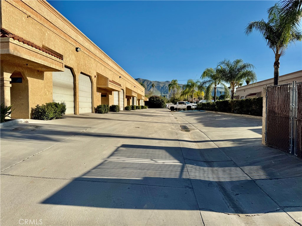 478 N Scovell Property Photo 14