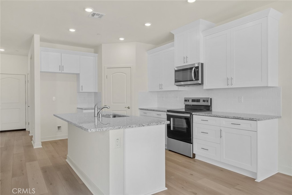 14563 Indigo Property Photo 2