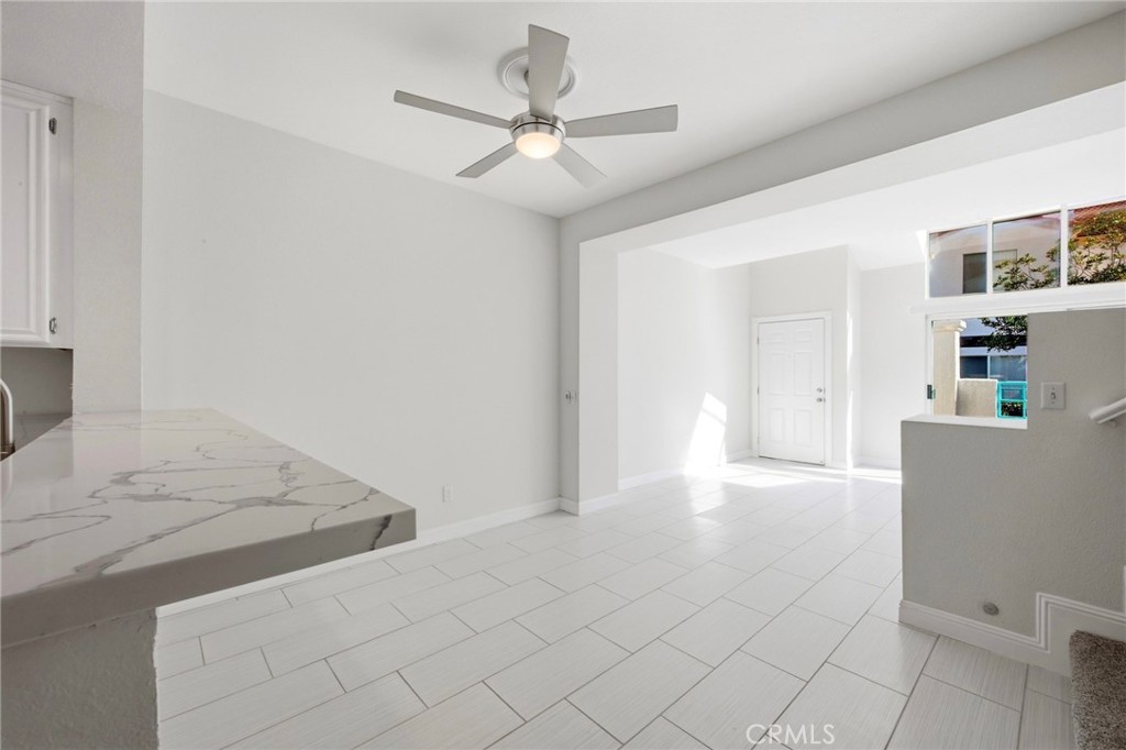 29525 Cara Property Photo 16