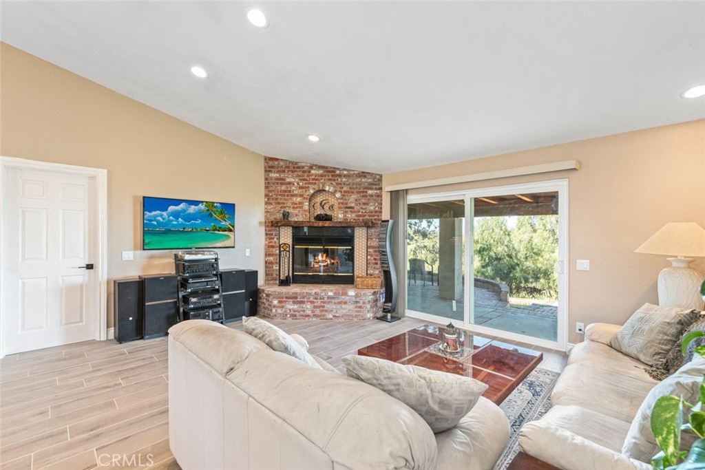 24000 Crab Hollow Property Photo 17