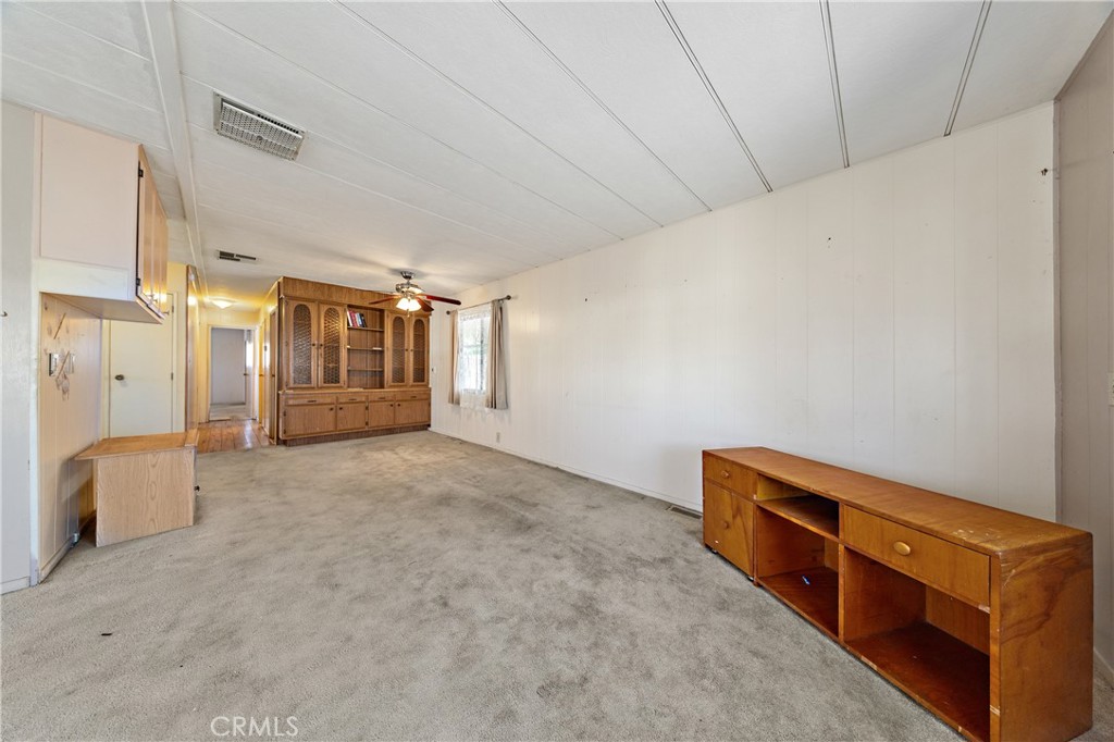42751 E Florida Avenue 146 Property Photo 4