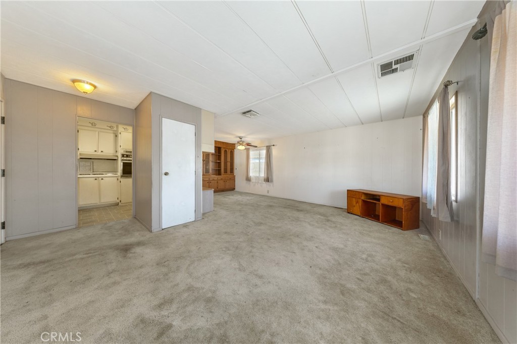 42751 E Florida Avenue 146 Property Photo 5