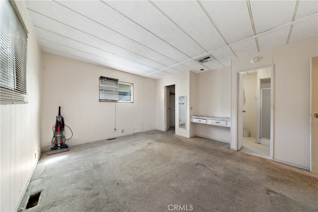 42751 E Florida Avenue 146 Property Photo 9