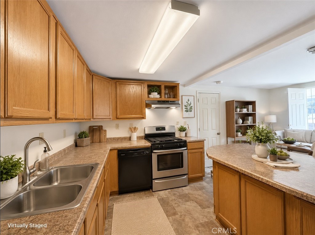 82489 3rd Street Property Photo 6