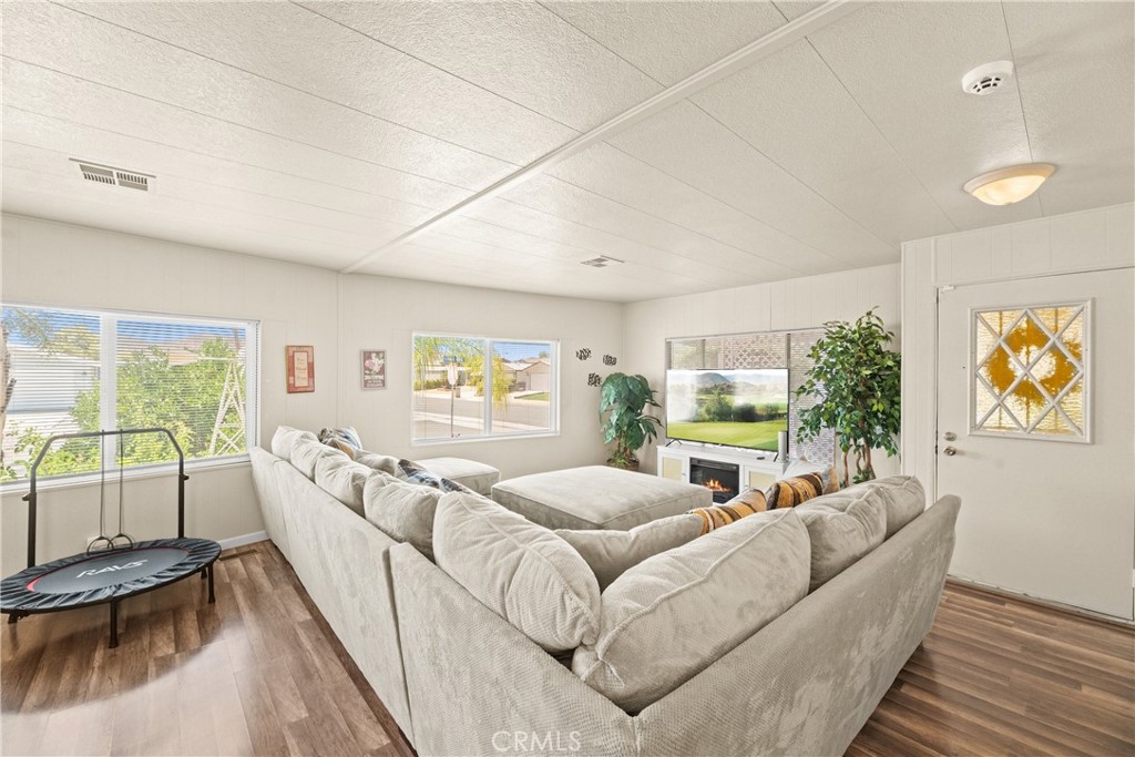 2964 Silver Oak Way Property Photo 11