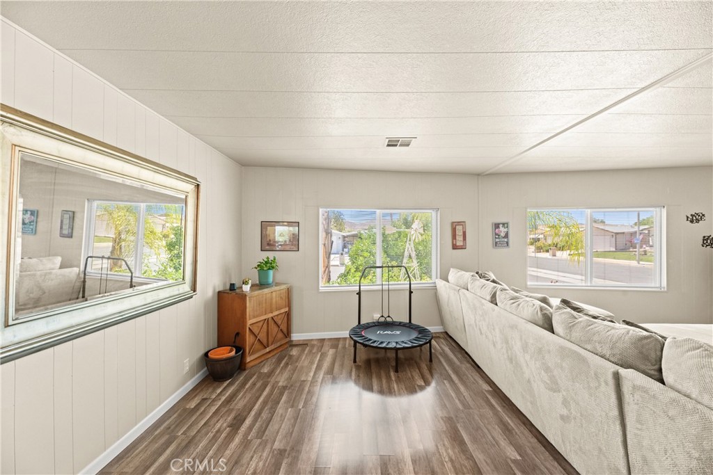 2964 Silver Oak Way Property Photo 12