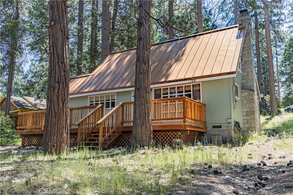 52745 Sylvan Way Property Photo 1