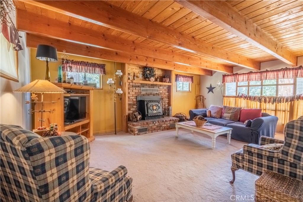 52745 Sylvan Way Property Photo 14