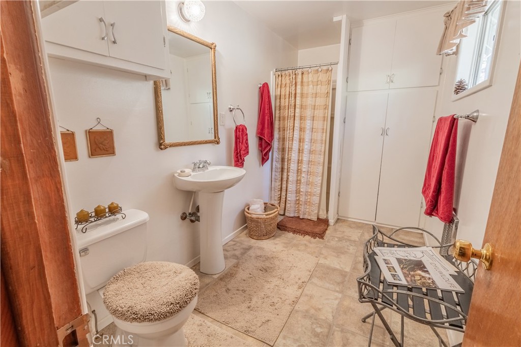 52745 Sylvan Way Property Photo 15