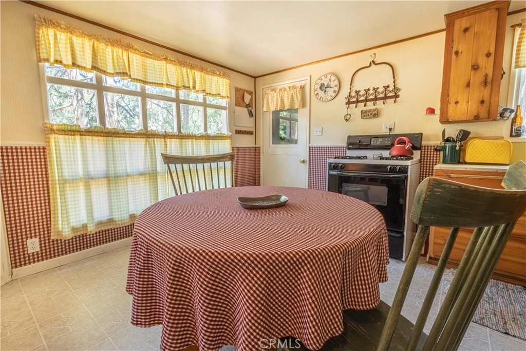 52745 Sylvan Way Property Photo 20