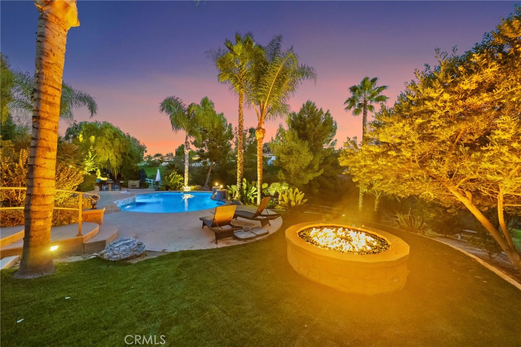 40900 Via Los Altos Property Photo 4